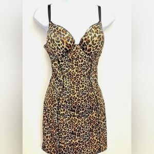 Flexees Women's Maidenform Shapewear Leopard Print Foam Cup Slip